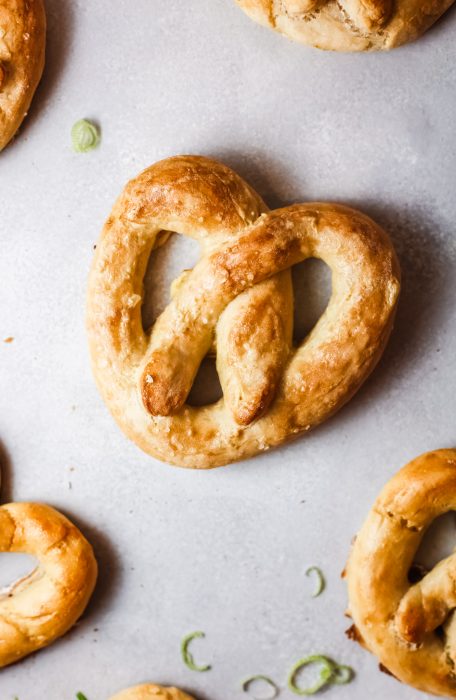 Easy Homemade Chewy pretzels